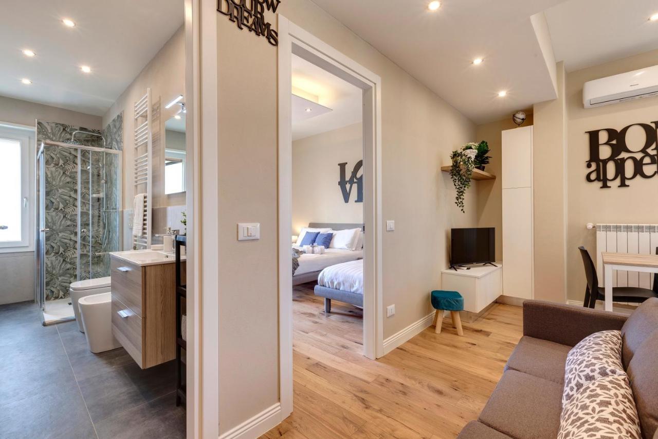 Khione Apartment By Mamo Firenze Bagian luar foto